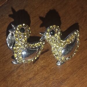 Vintage Avon Pin Brooch 2 Ducklings Yellow & Clear Rhinestone